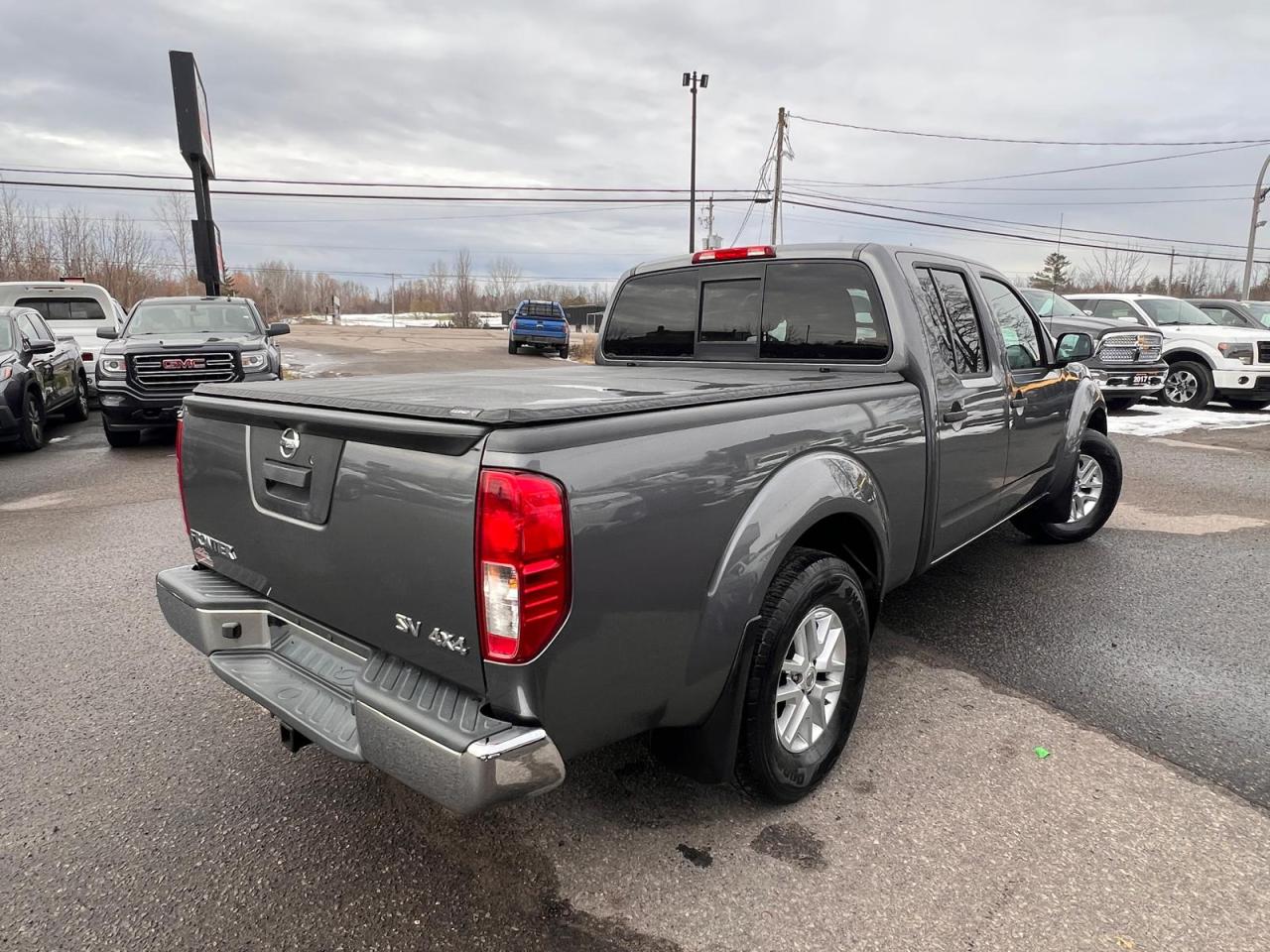 2019 Nissan Frontier SV - Photo #5