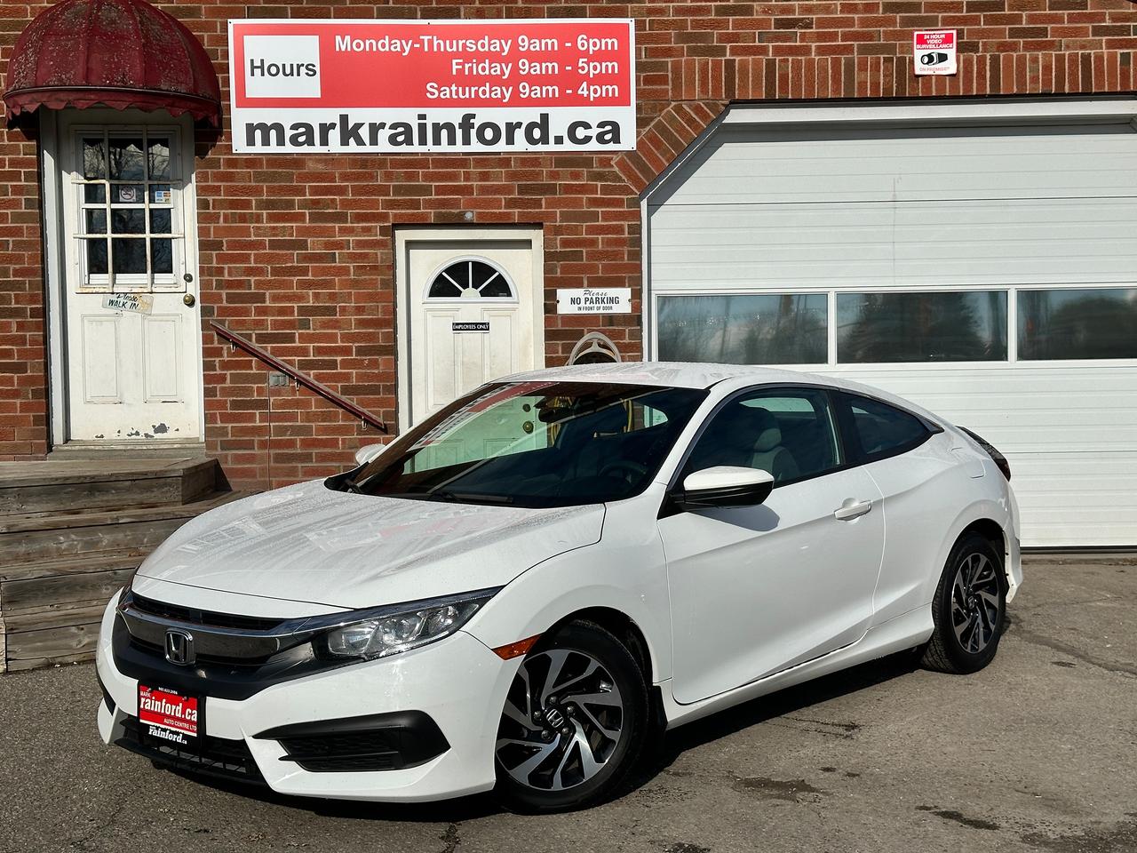 2016 Honda Civic LX 2DR HTD-Cloth CarPlay FM A/C BackupCam Alloys