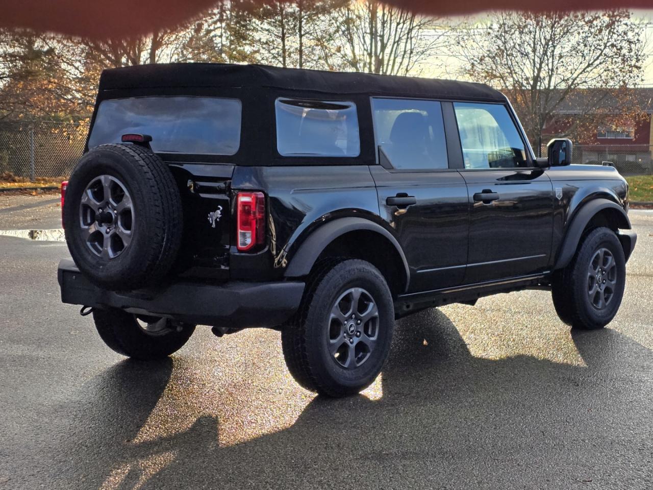 2022 Ford Bronco Big Bed Photo4