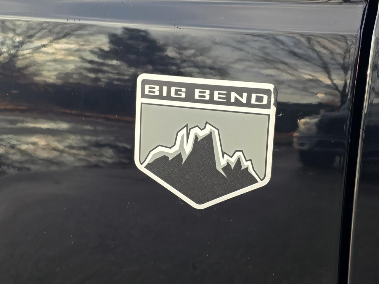 2022 Ford Bronco Big Bend - Photo #9