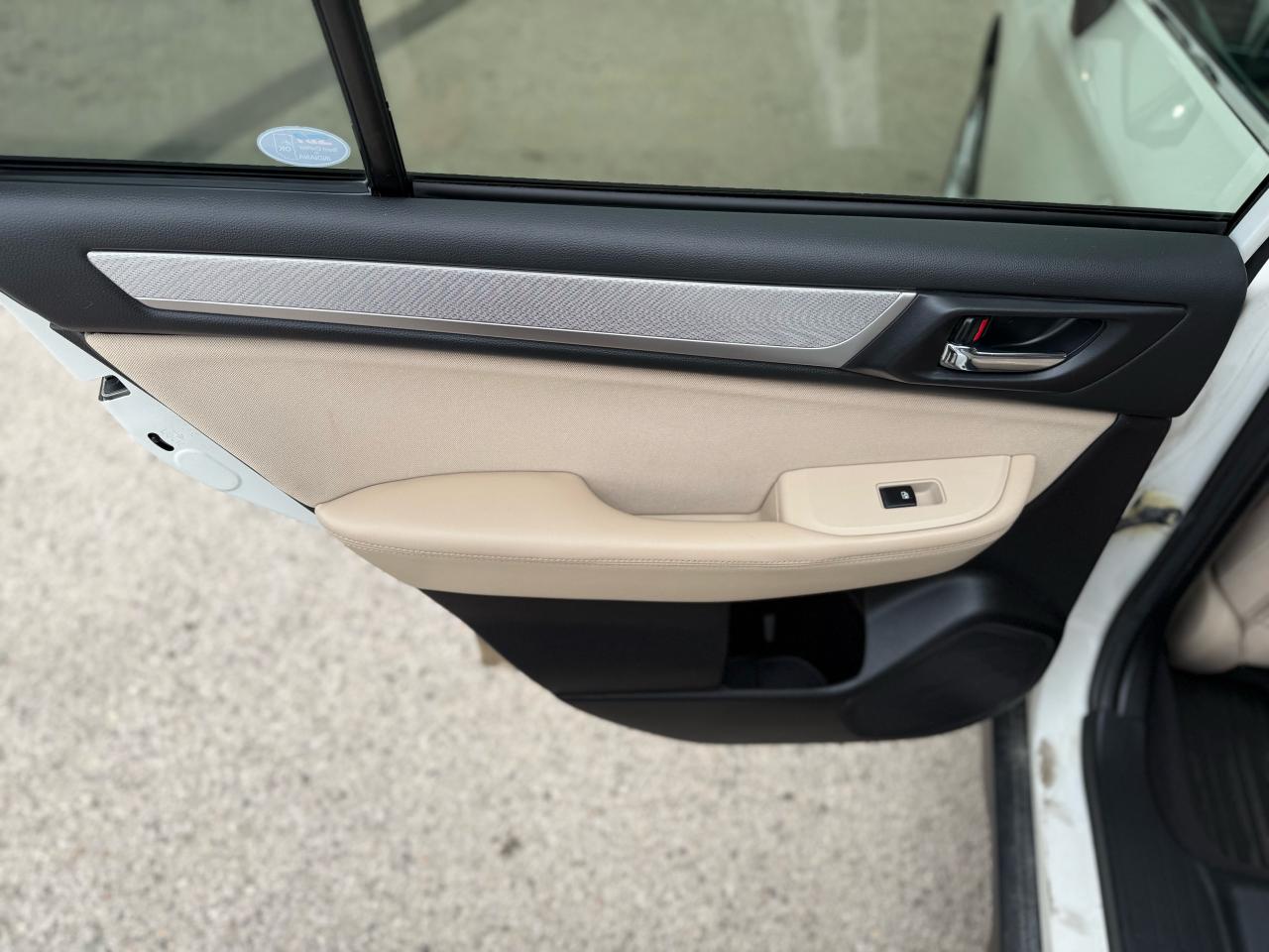 2016 Subaru Outback 2.5i w/Limited Pkg Photo