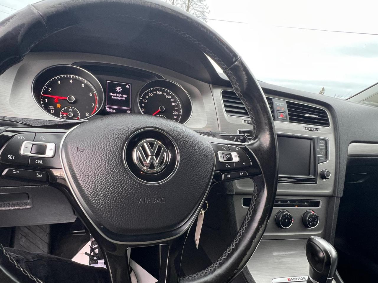 2017 Volkswagen Golf SportWagen Comfortline - Photo #12