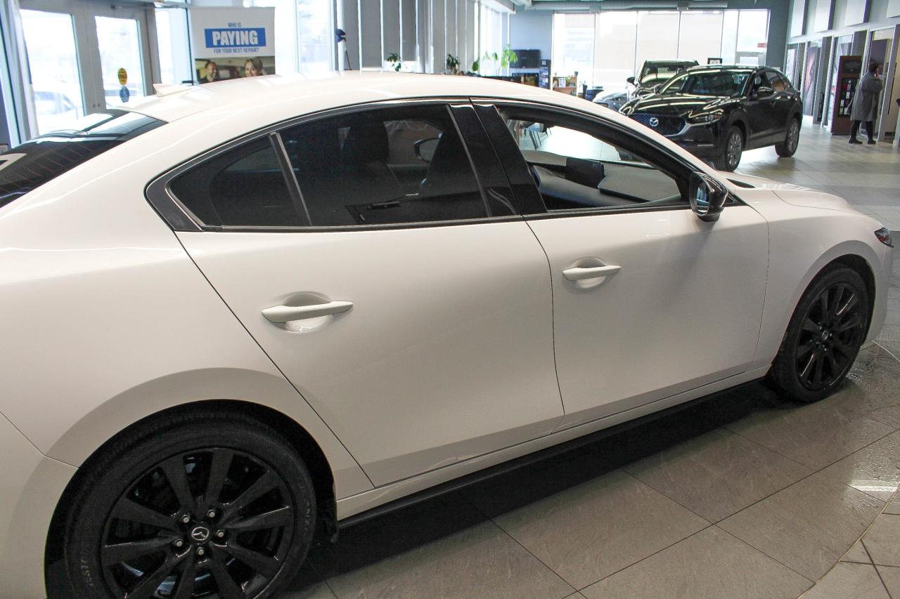 2024 Mazda MAZDA3 GT HEADS UP DISPLAY - GARNET RED LEATHER SEATS - BOSE AUDIO Photo4