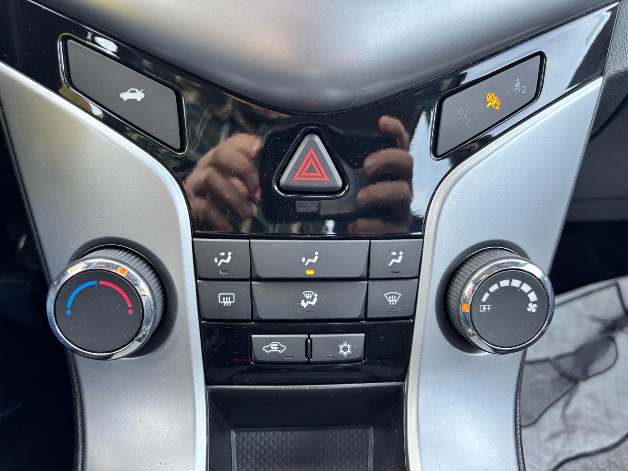 2016 Chevrolet Cruze LT ** AUTOSTART, BACK CAM ** Photo