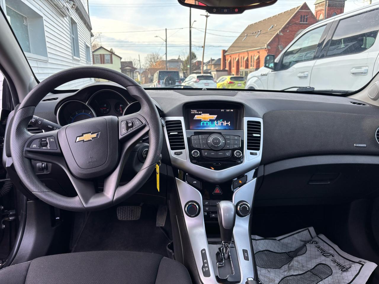 2016 Chevrolet Cruze LT ** AUTOSTART, BACK CAM ** Photo