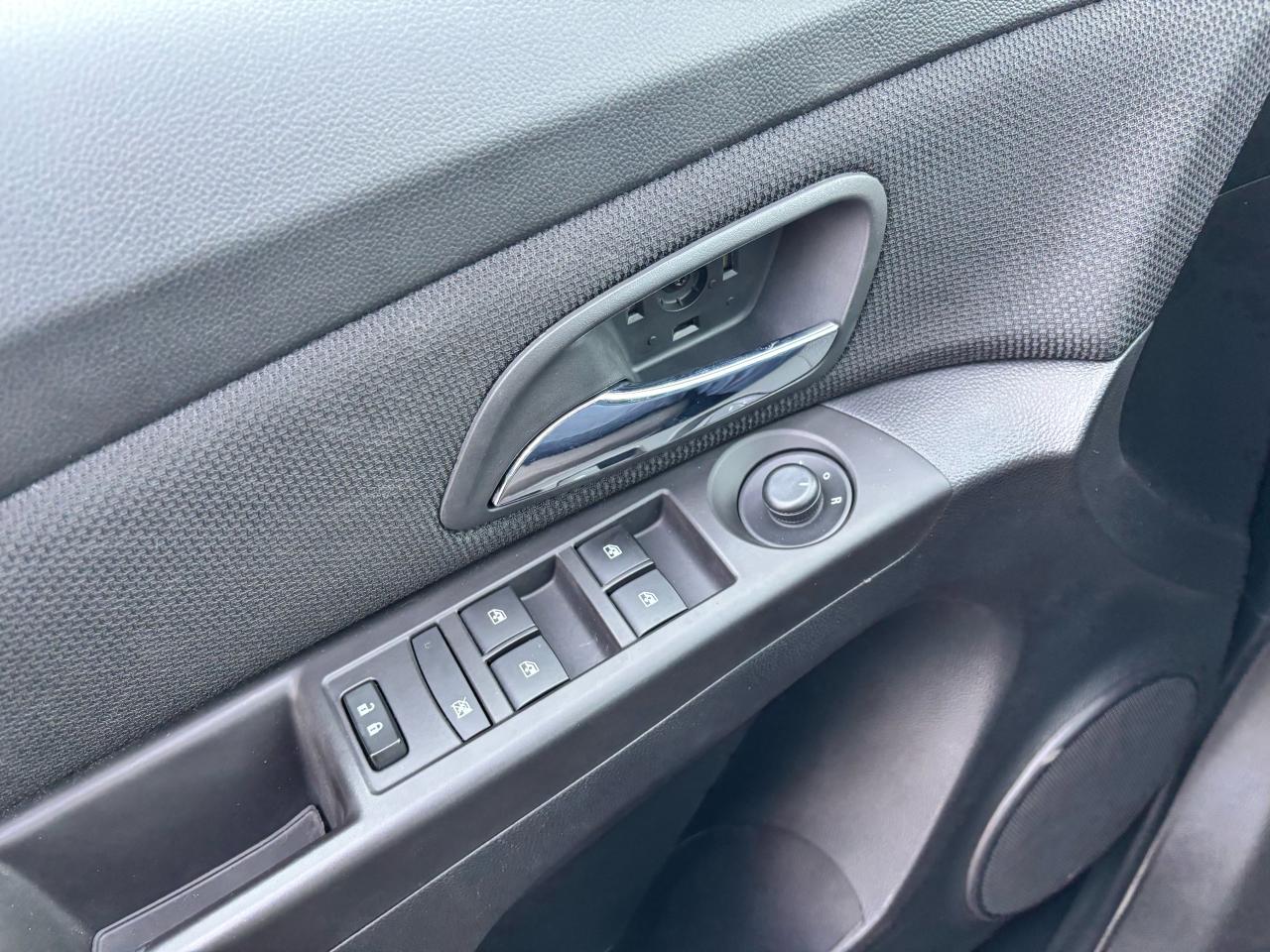 2016 Chevrolet Cruze LT ** AUTOSTART, BACK CAM ** Photo