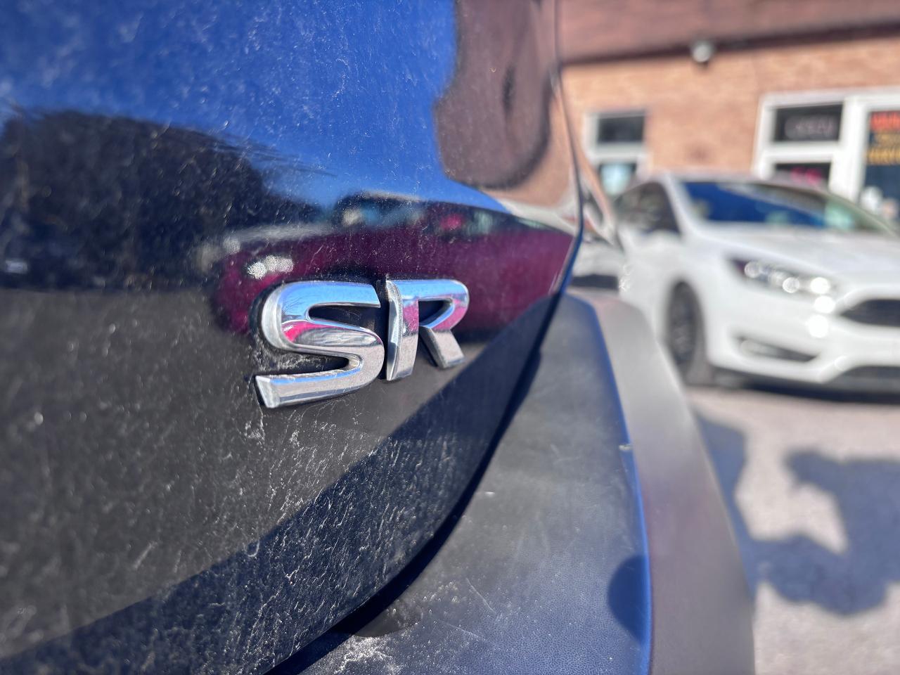 2019 Nissan Kicks SR LOADED GREAT PRICE! - Photo #8