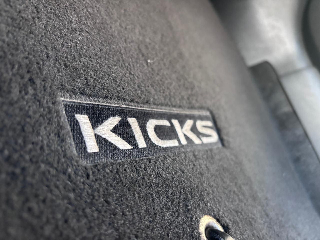 2019 Nissan Kicks SR LOADED GREAT PRICE! - Photo #29