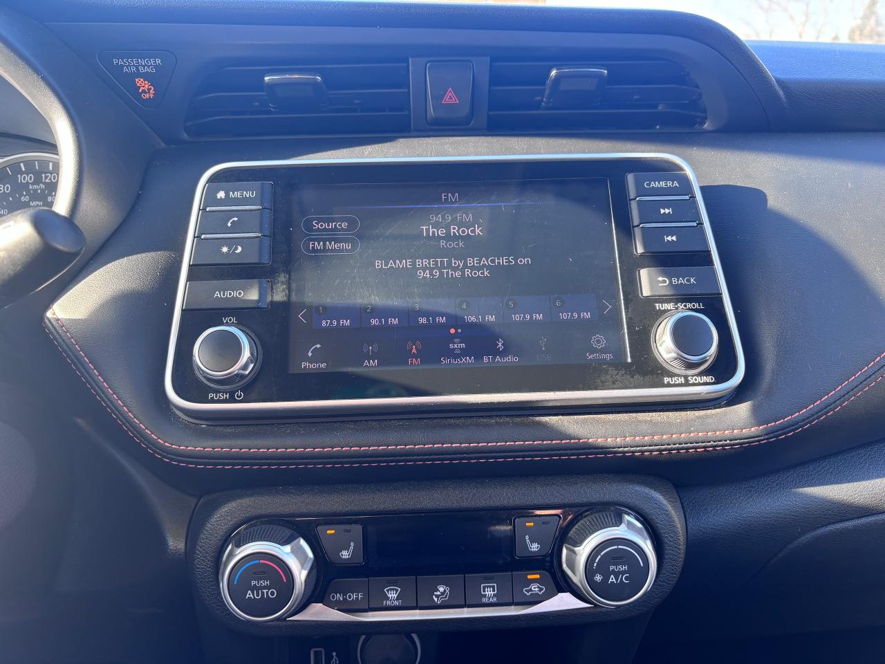 2019 Nissan Kicks SR LOADED GREAT PRICE! - Photo #22