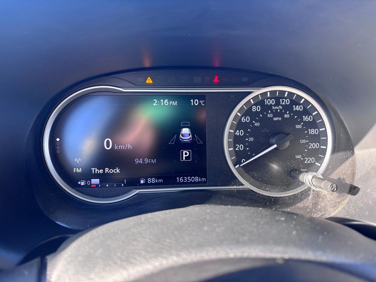 2019 Nissan Kicks SR LOADED GREAT PRICE! - Photo #20