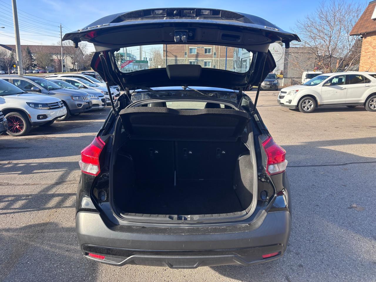 2019 Nissan Kicks SR LOADED GREAT PRICE! - Photo #9