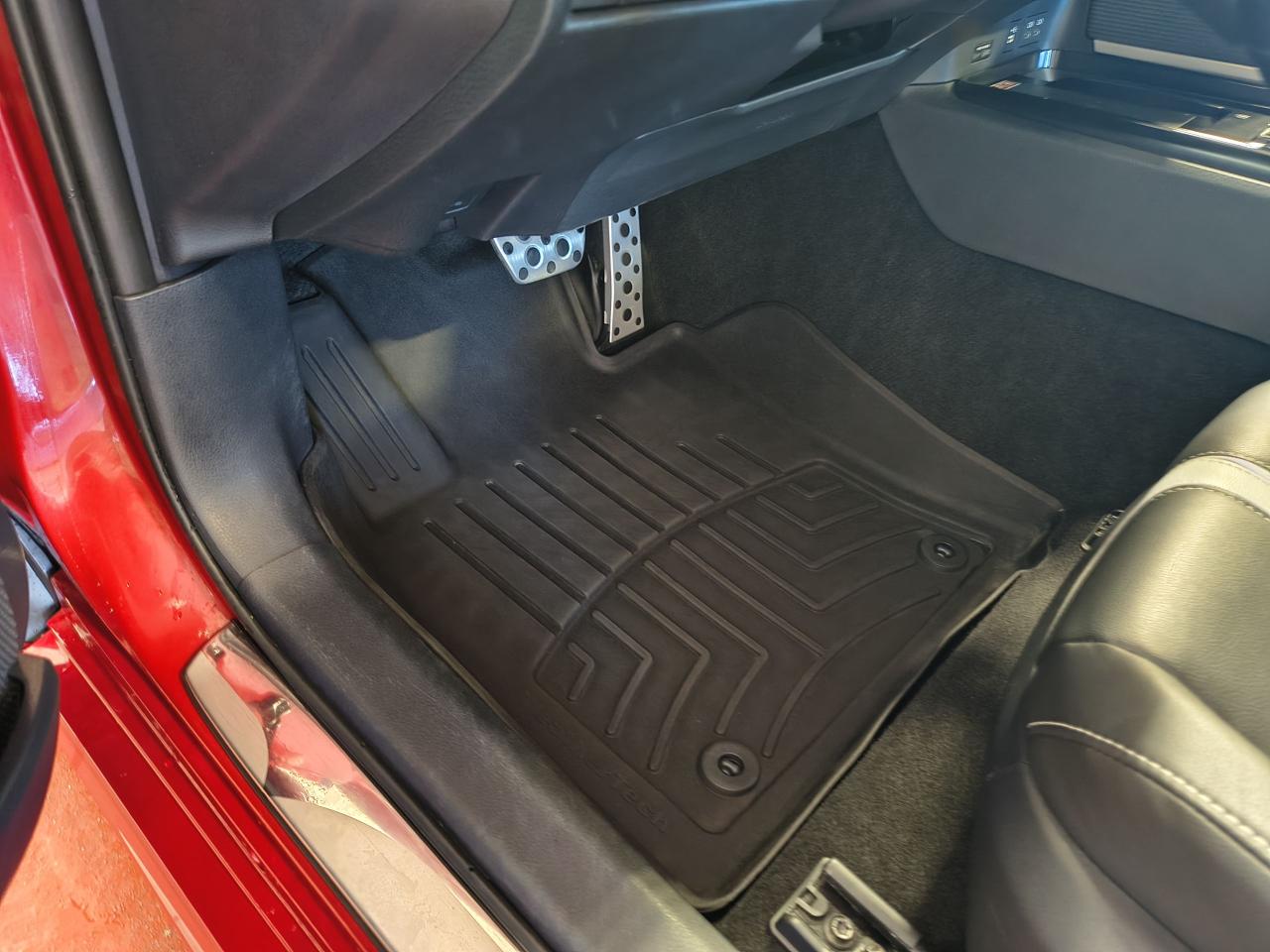 2025 Toyota Camry SE Upgrade Photo