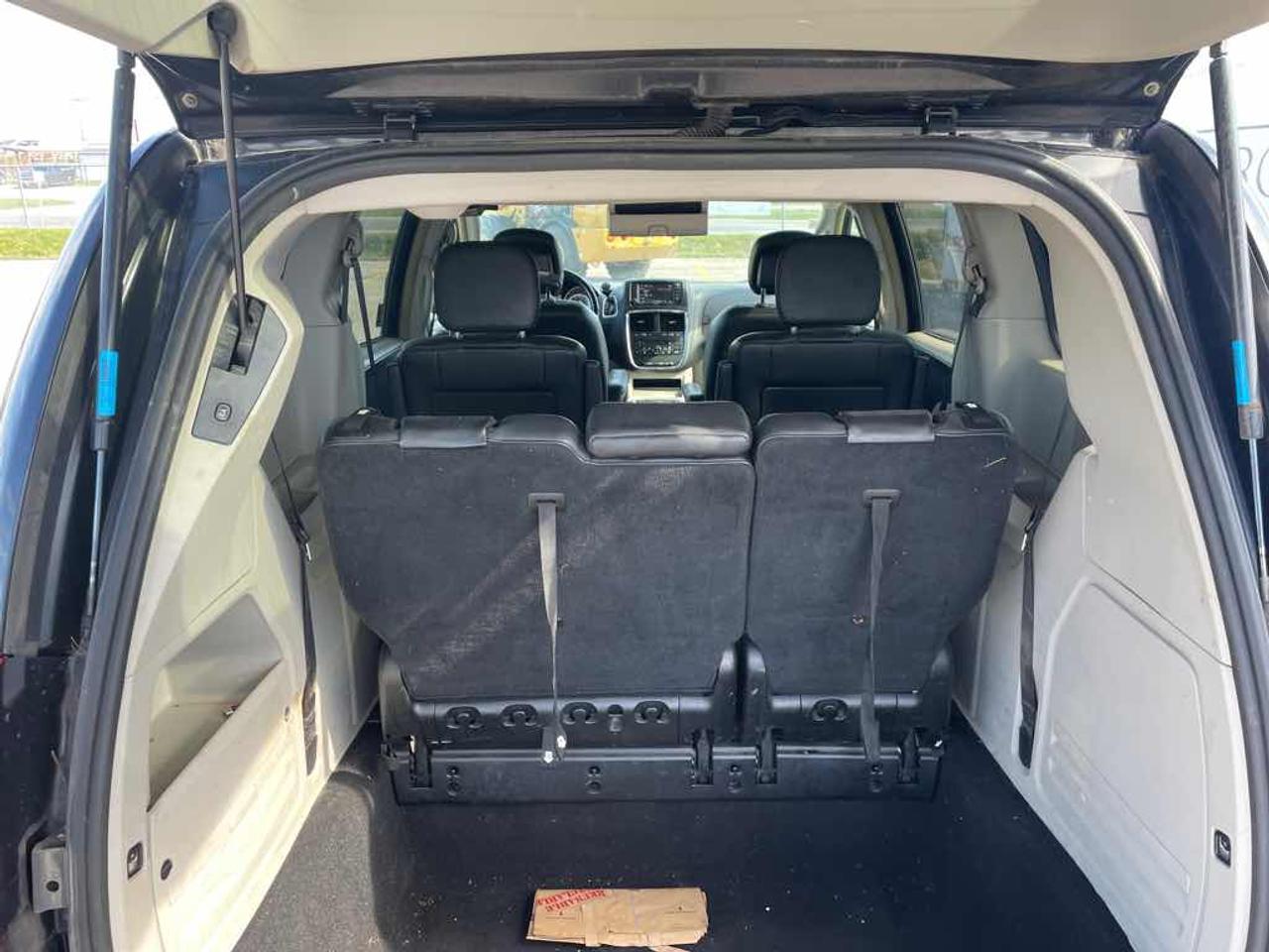 2016 Dodge Grand Caravan Crew Photo