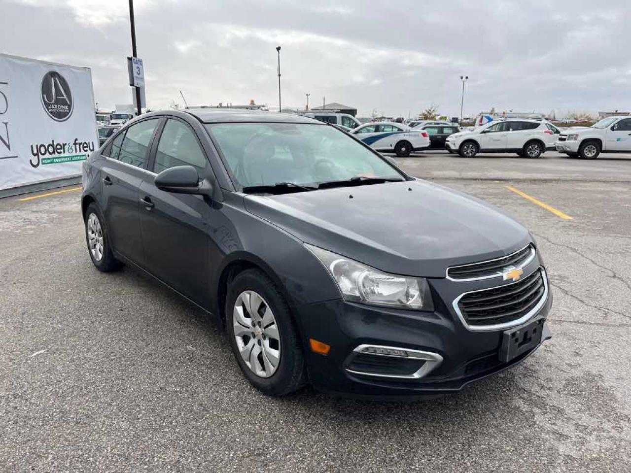 2015 CHEVRO CRUZE LT  Photo2