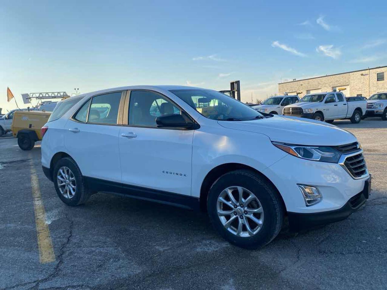 2020 Chevrolet Equinox LS Photo