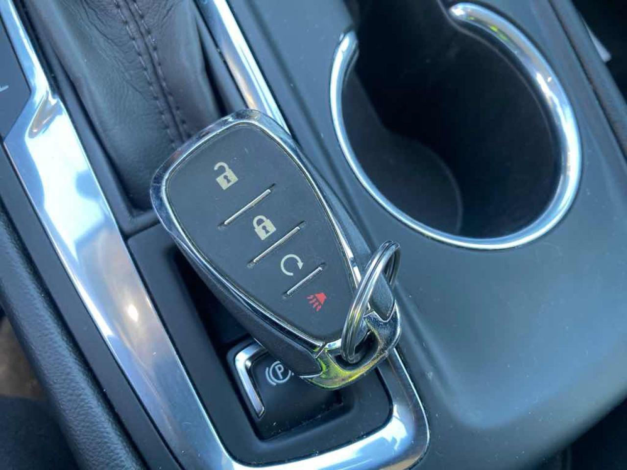 2020 Chevrolet Equinox LS Photo