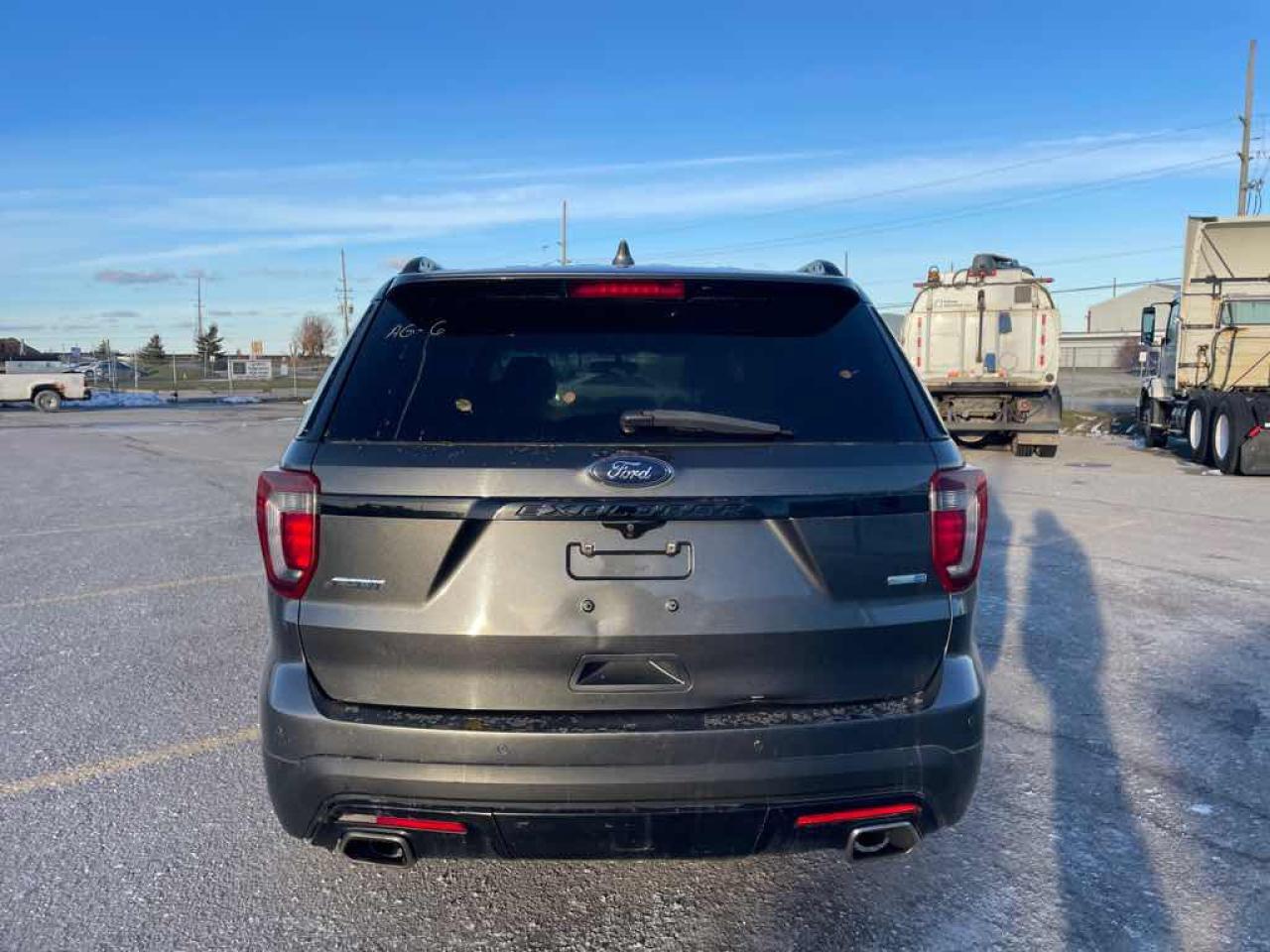 2016 Ford Explorer Sport  - Photo #5