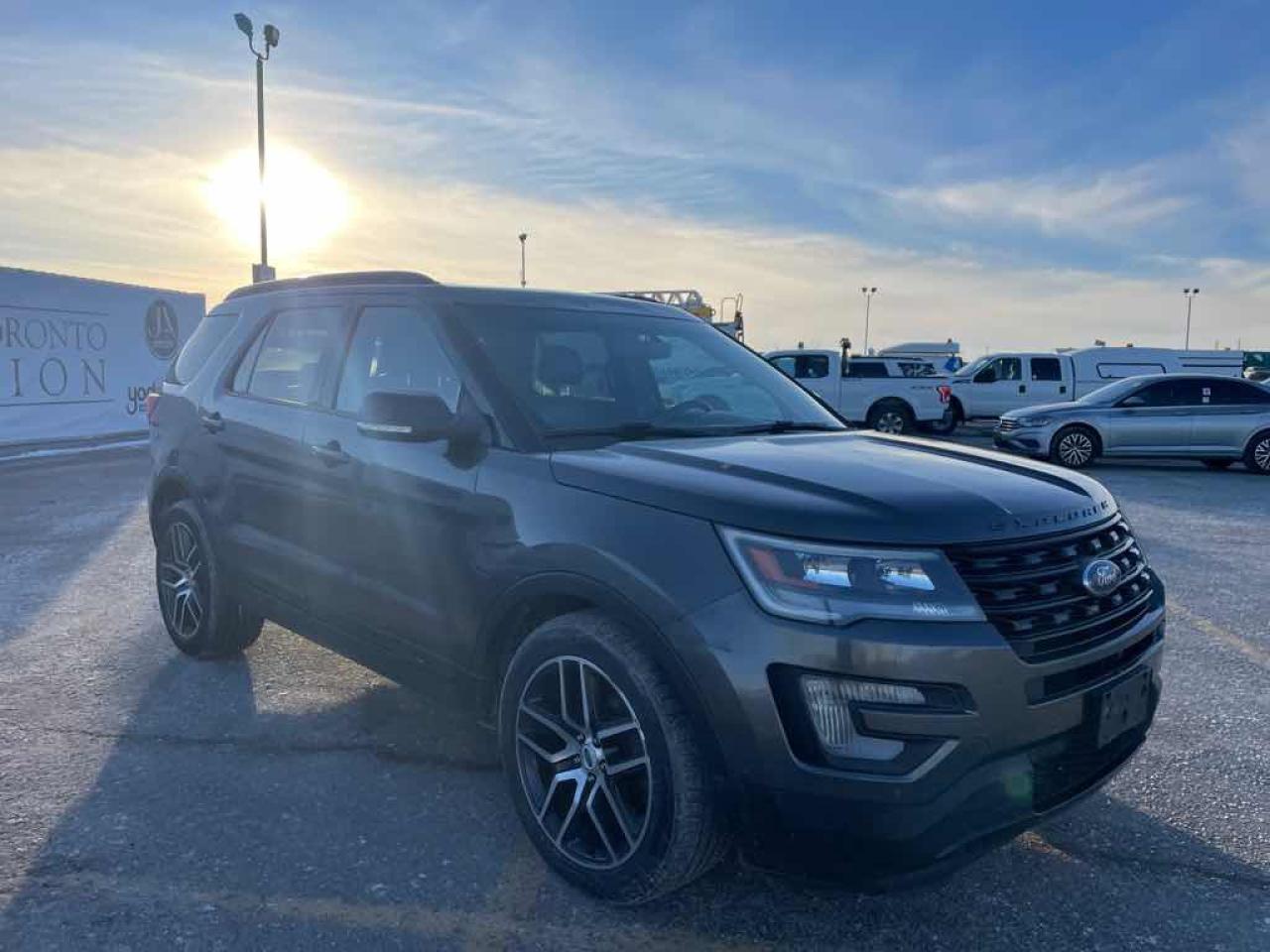 2016 Ford Explorer Sport  - Photo #3