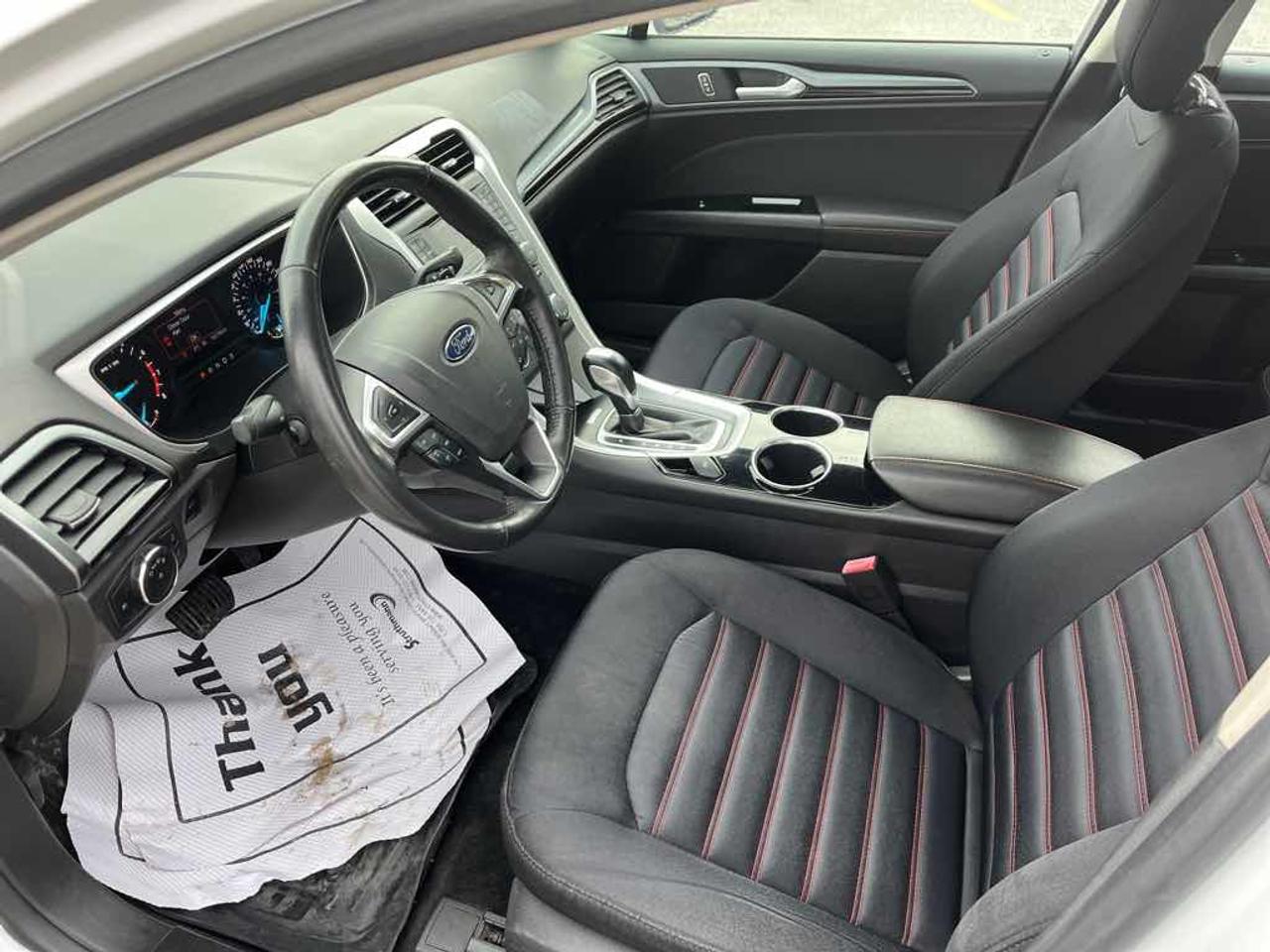 2013 Ford Fusion SE Photo