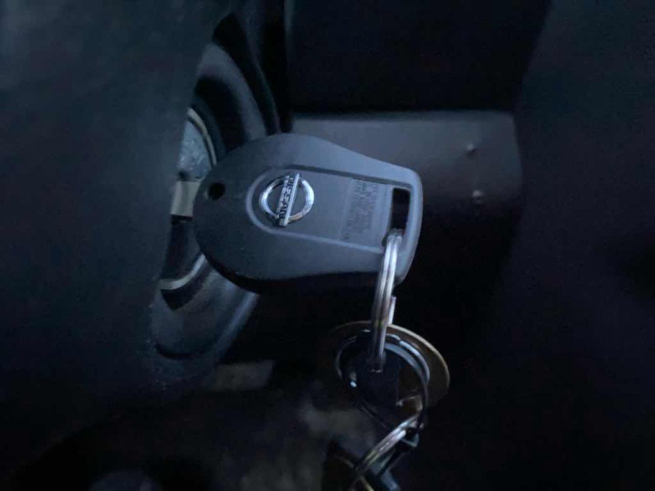 2009 Nissan Rogue  - Photo #11