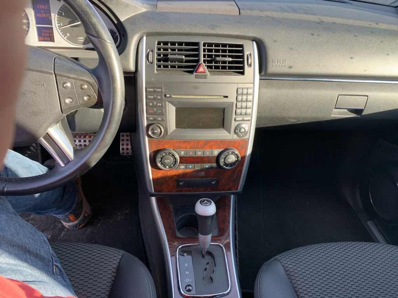 2009 Mercedes-Benz B200  - Photo #10