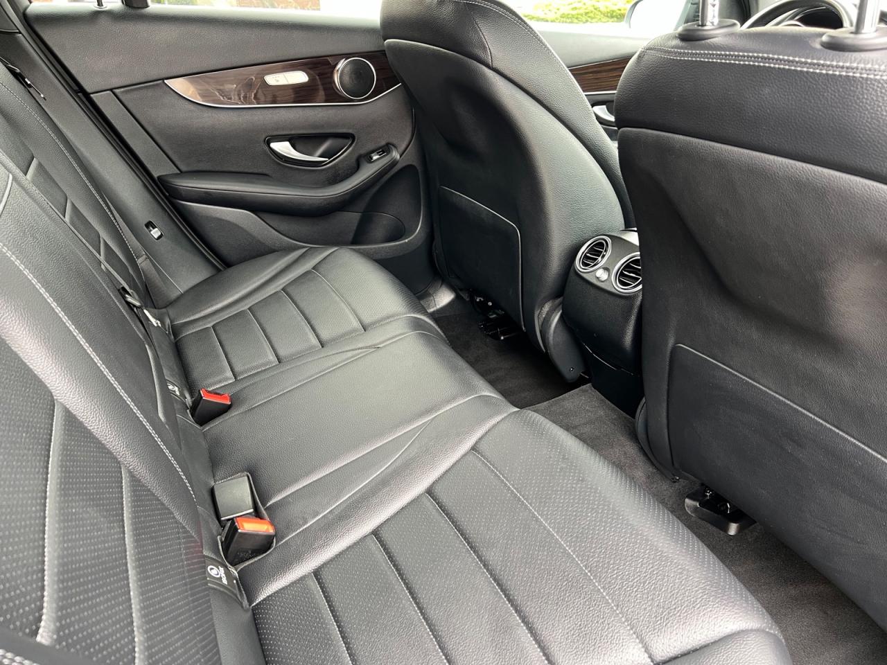 2016 Mercedes-Benz GLC-Class GLC300 4MATIC - Photo #13