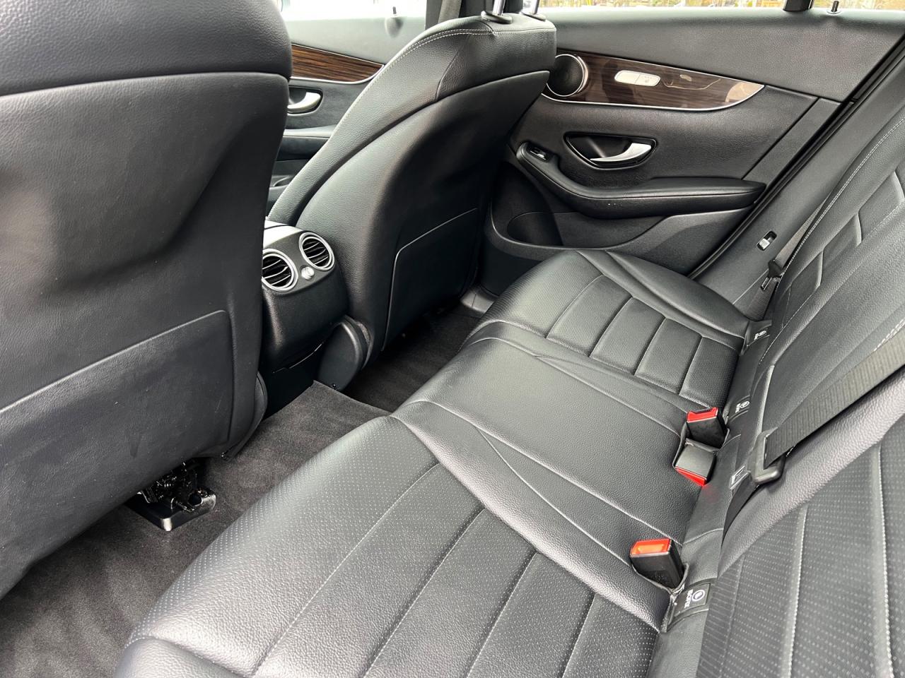 2016 Mercedes-Benz GLC-Class GLC300 4MATIC - Photo #17