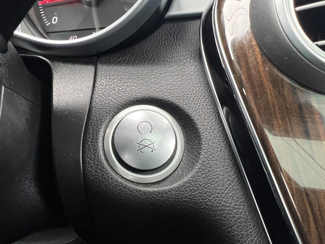 2016 Mercedes-Benz GLC-Class GLC300 4MATIC - Photo #30