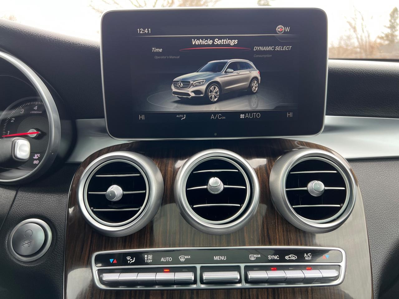 2016 Mercedes-Benz GLC-Class GLC300 4MATIC - Photo #36