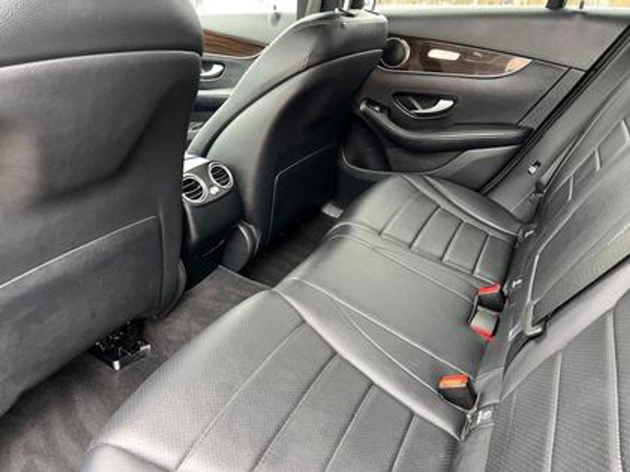 2016 Mercedes-Benz GLC 4MATIC 4dr GLC 300 Photo