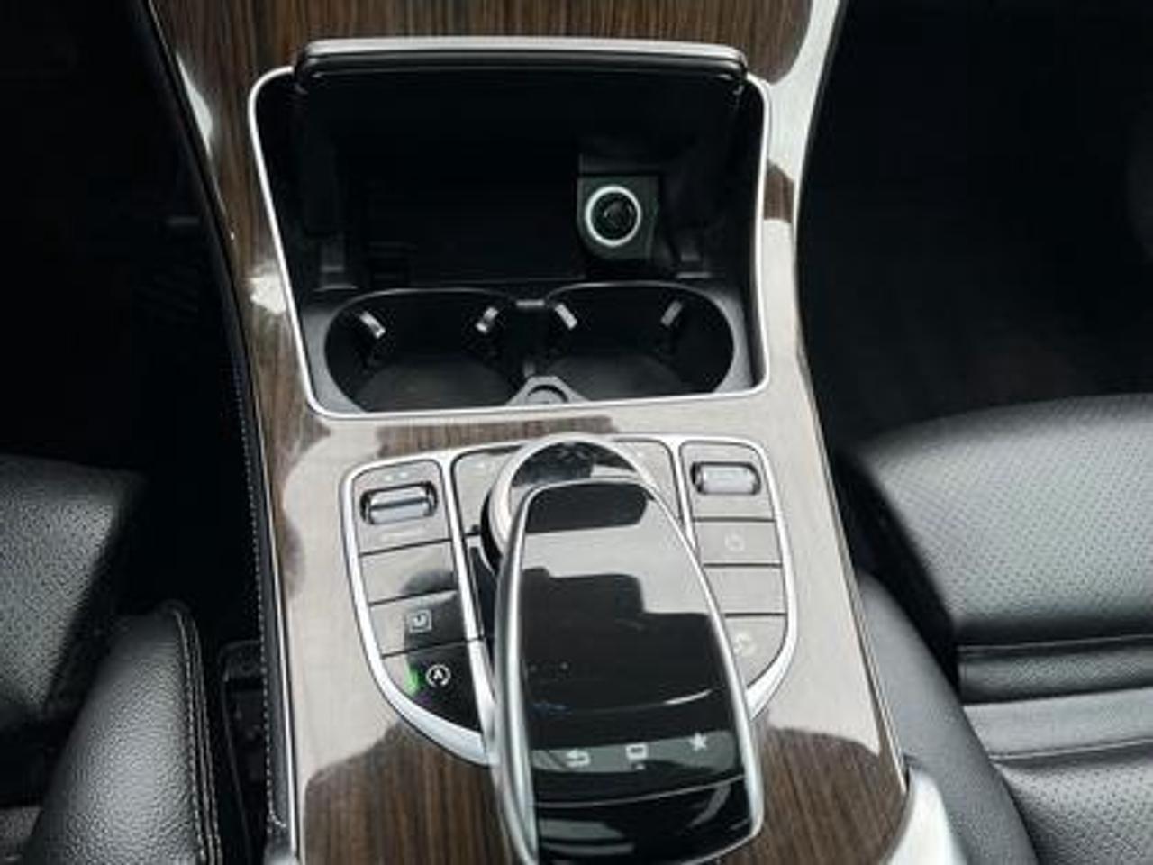 2016 Mercedes-Benz GLC 4MATIC 4dr GLC 300 Photo