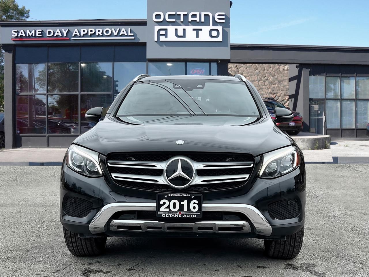 2016 Mercedes-Benz GLC 4MATIC 4dr GLC 300 Photo