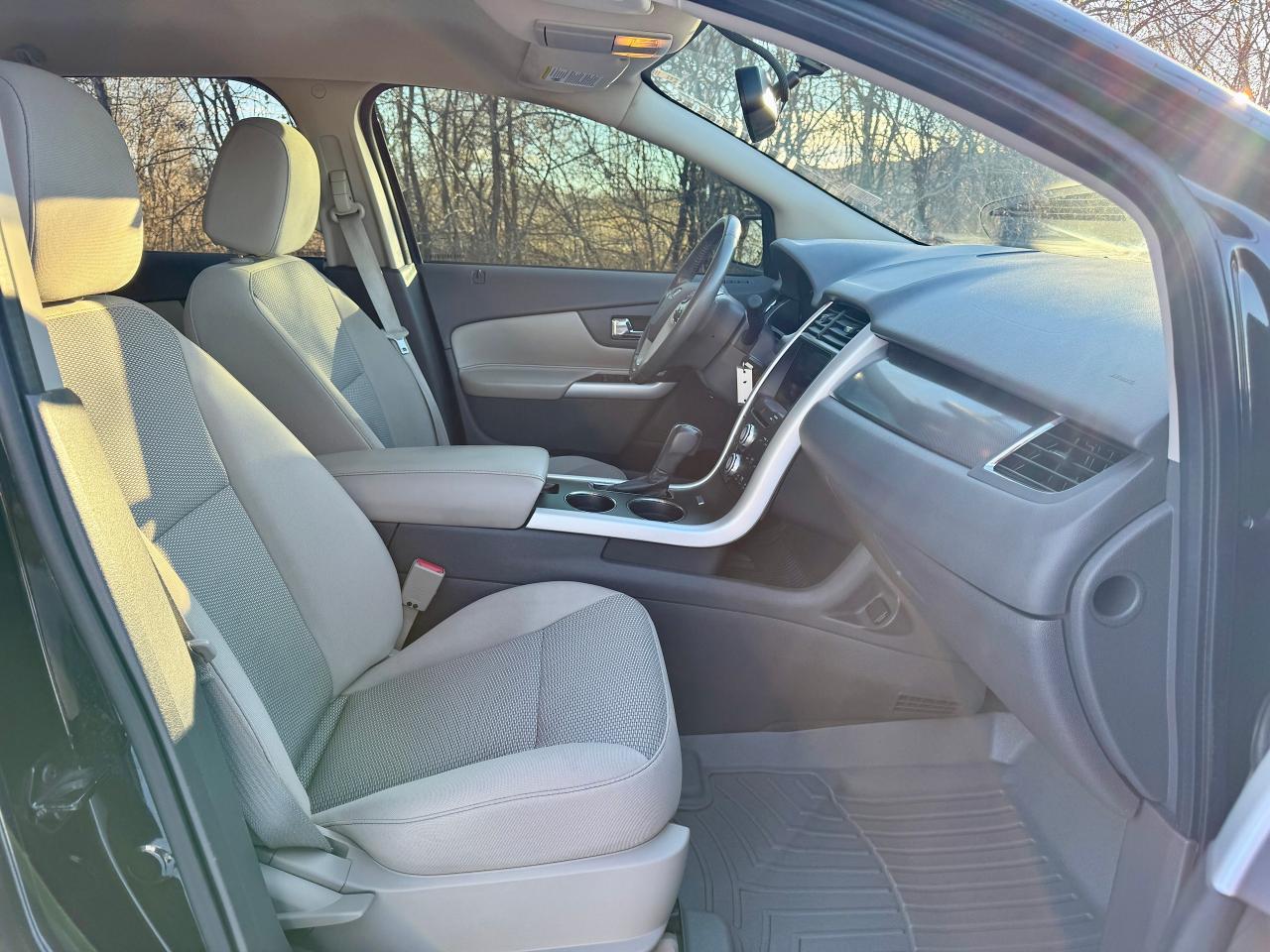 2013 Ford Edge 4dr SEL AWD Chrome Rims Snow Tires Clean Carfax - Photo #5