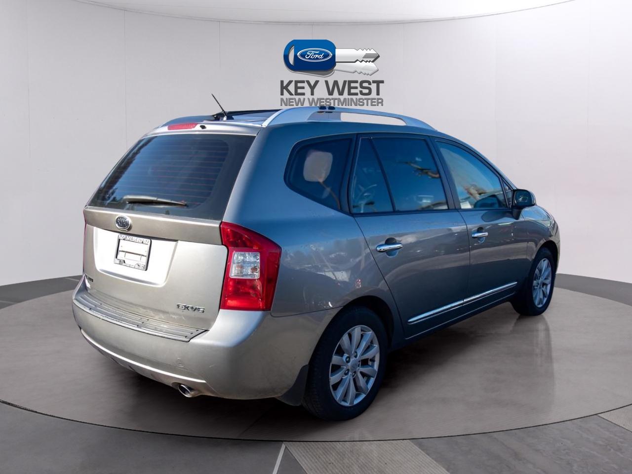 2012 Kia Rondo 4dr Wgn V6 EX w/3rd Row Photo1