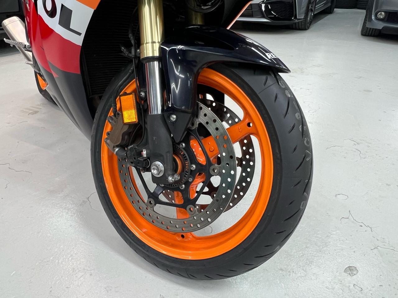 2009 Honda CBR1000RR Repsol Photo