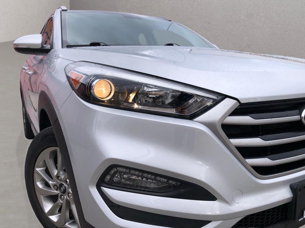 2017 Hyundai Tucson Premium / LOW KMS / HEATED SEATS / DVD