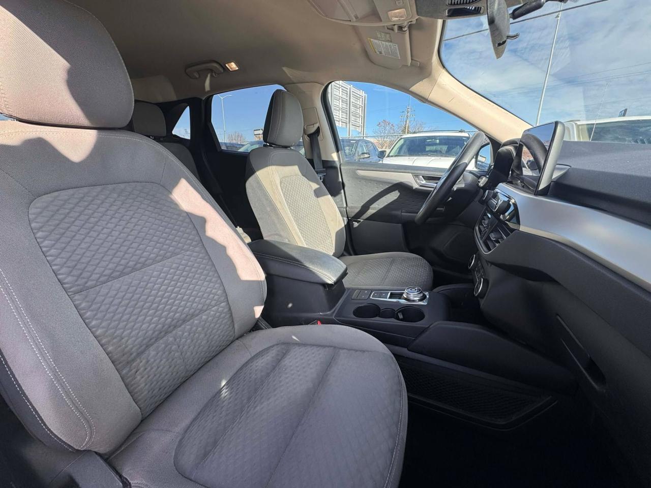 2020 Ford Escape SE AWD - Photo #12