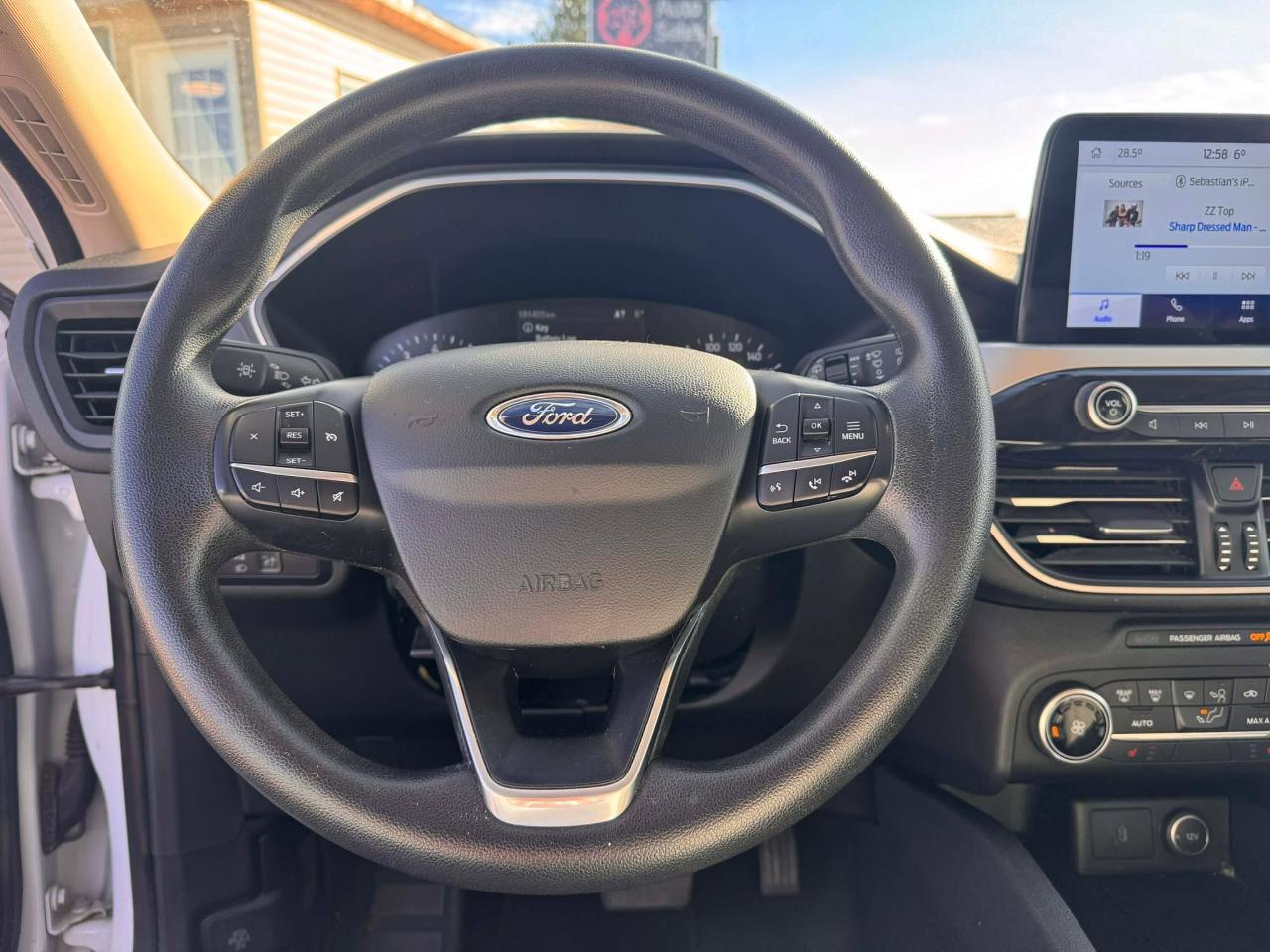 2020 Ford Escape SE AWD - Photo #17