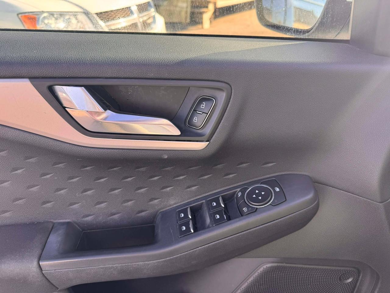 2020 Ford Escape SE AWD - Photo #19
