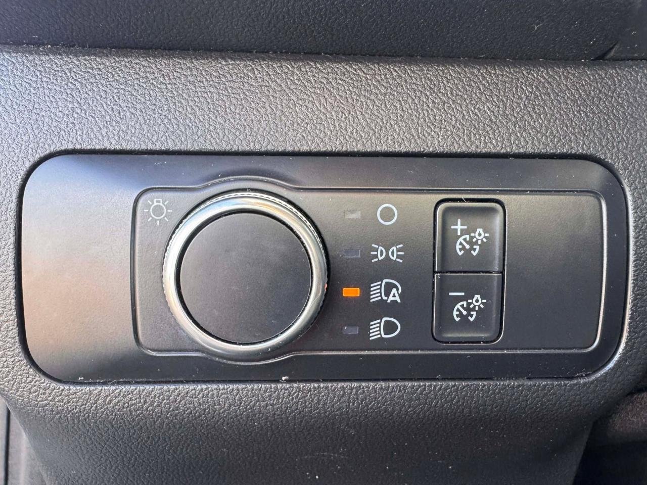 2020 Ford Escape SE AWD - Photo #18