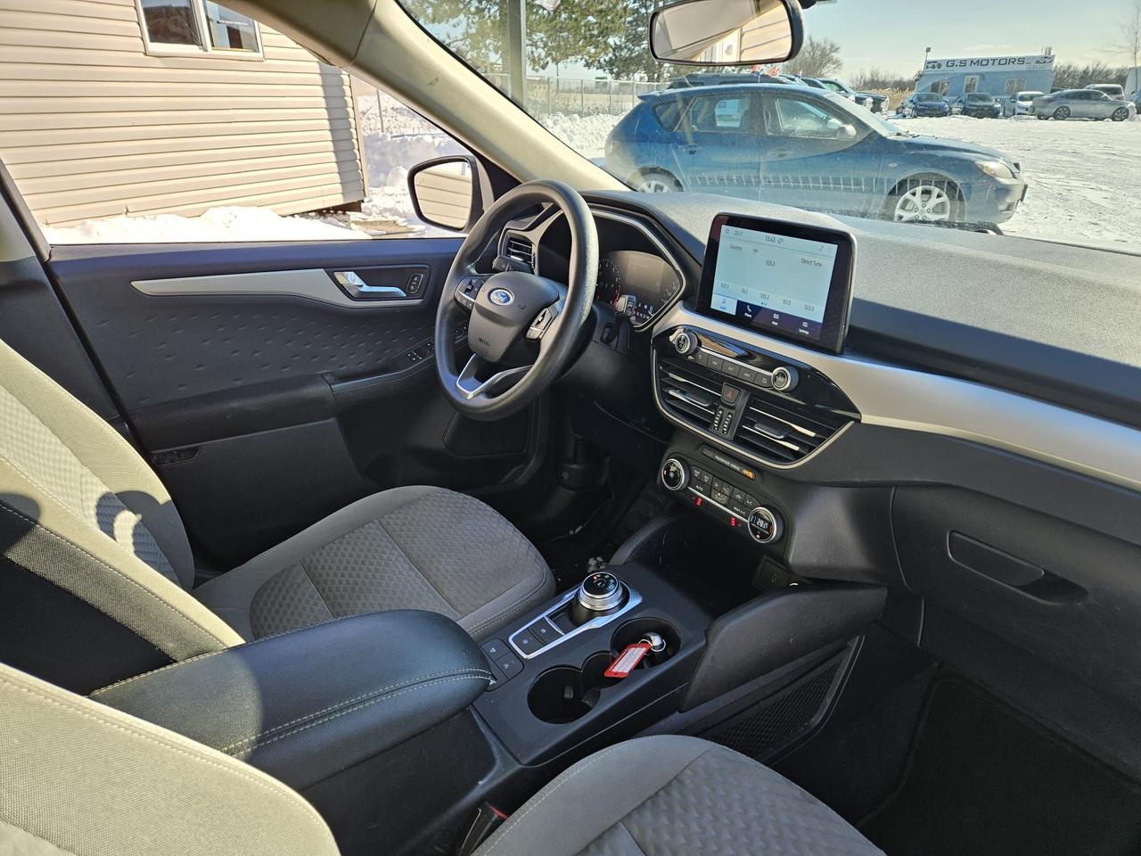 2020 Ford Escape SE Photo