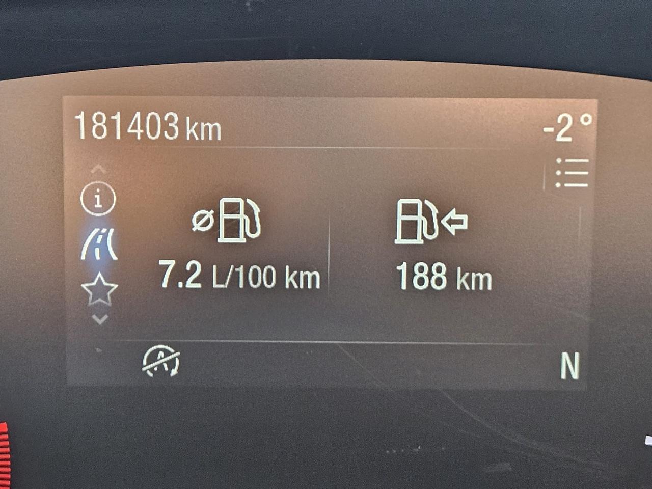 2020 Ford Escape SE Photo