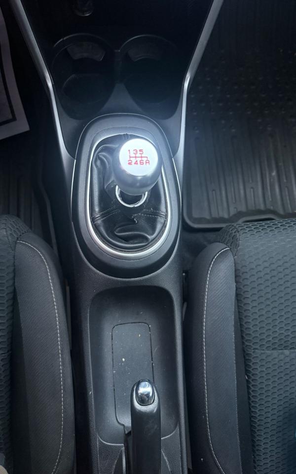 2013 Honda CR-Z  - Photo #15