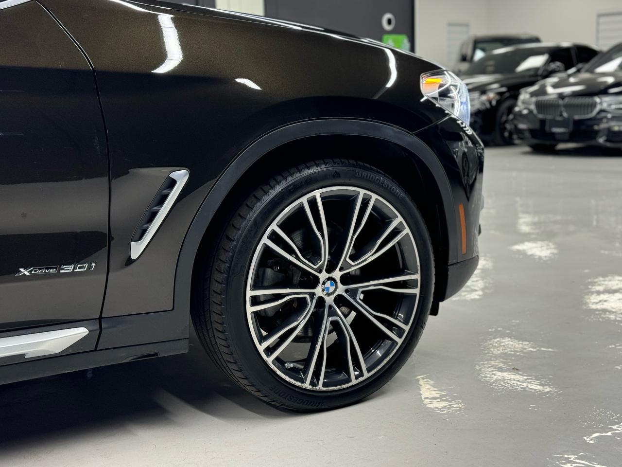 2018 BMW X3 XDRIVE|NAV|BACKUP|BSM|LKA|FCW|AMBIENT LIGHTING| Photo2