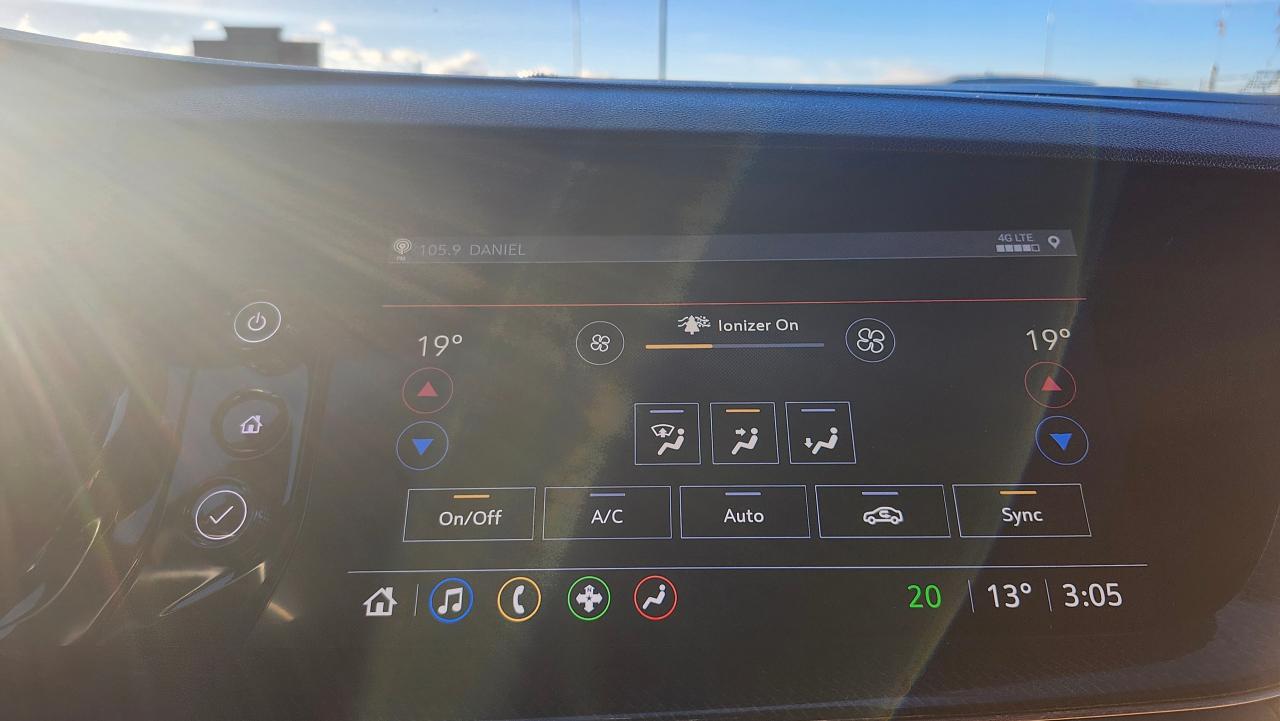 2021 Buick Envision AWD,Essence, Lthr,Htd Seat/Steer,Pano Rf,BU Cam - Photo #19