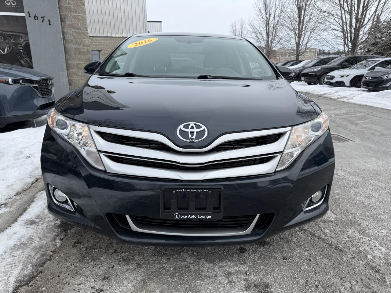 2016 Toyota Venza LOW KM!! AWD, LEATHER, NAV, SUNROOF, LOADED!!! Photo