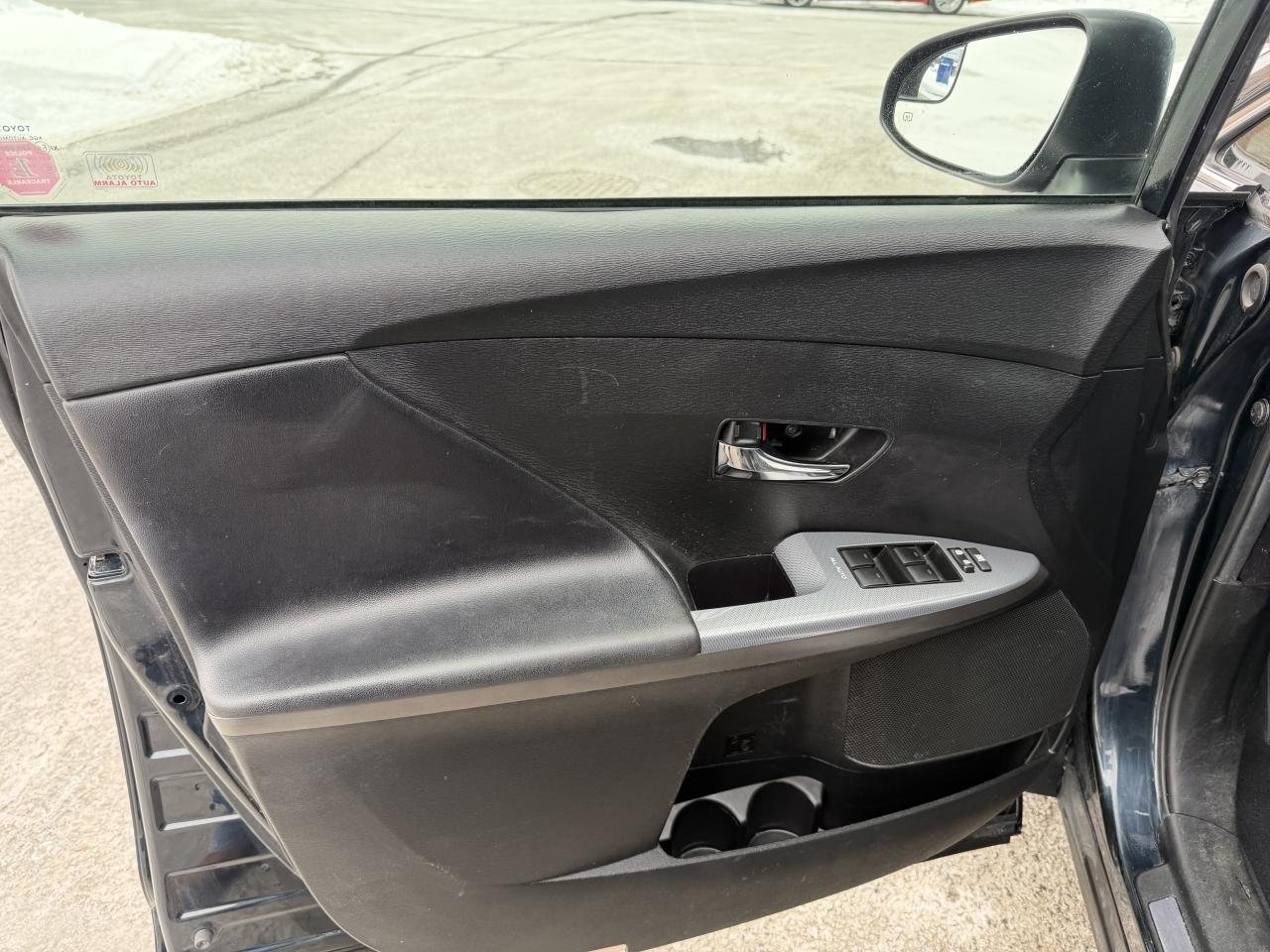 2016 Toyota Venza LOW KM!! AWD, LEATHER, NAV, SUNROOF, LOADED!!! Photo