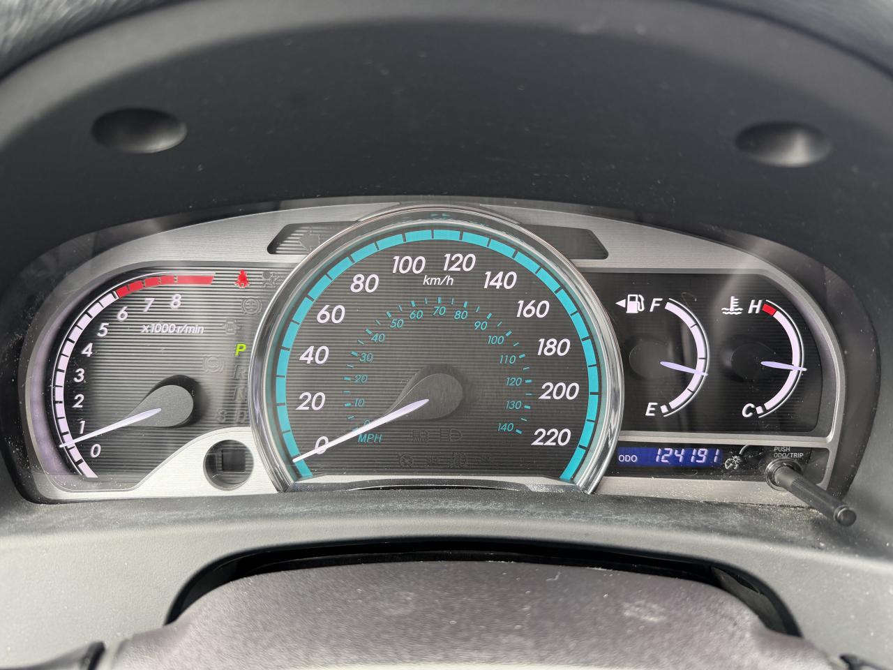 2016 Toyota Venza LOW KM!! AWD, LEATHER, NAV, SUNROOF, LOADED!!! Photo