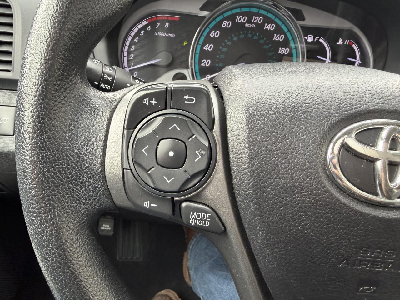 2016 Toyota Venza LOW KM!! AWD, LEATHER, NAV, SUNROOF, LOADED!!! Photo