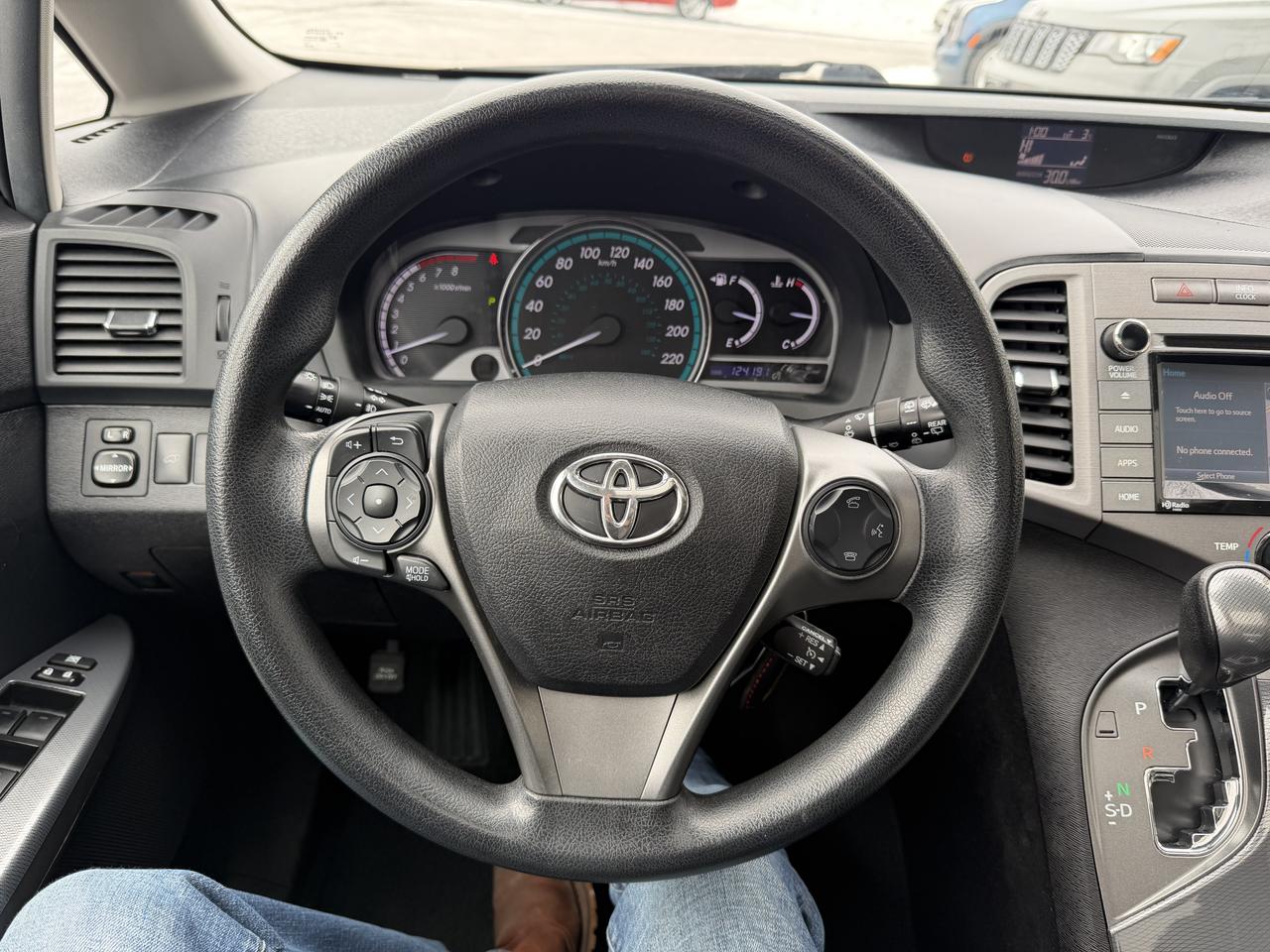 2016 Toyota Venza LOW KM!! AWD, LEATHER, NAV, SUNROOF, LOADED!!! Photo